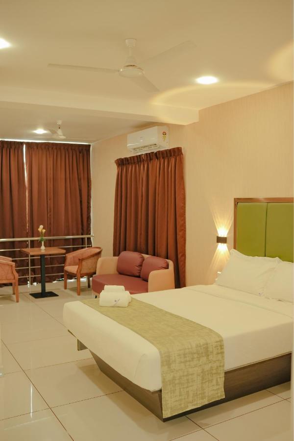 Esquina Residency Hotel Kochi Kültér fotó