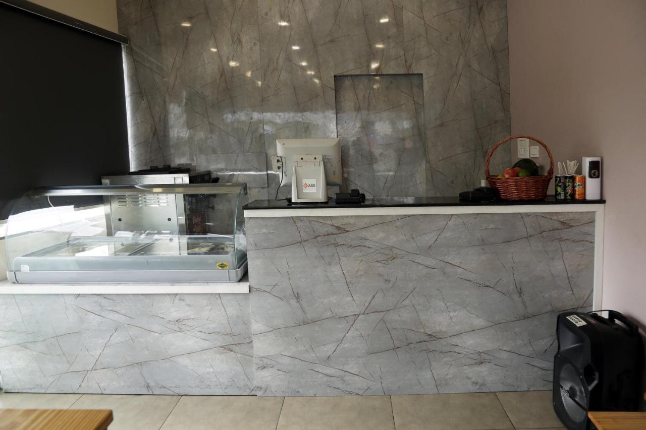 Esquina Residency Hotel Kochi Kültér fotó