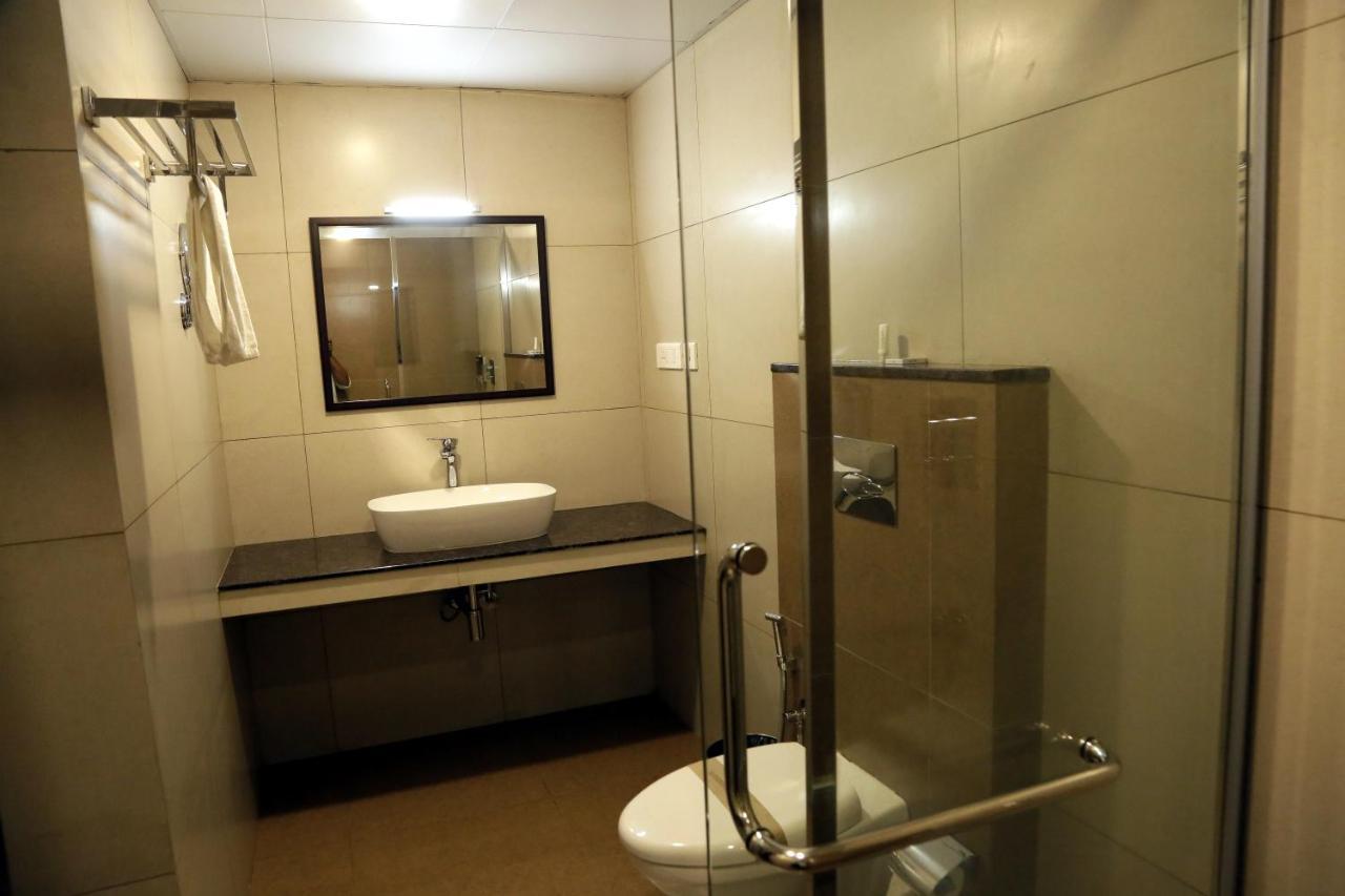 Esquina Residency Hotel Kochi Kültér fotó