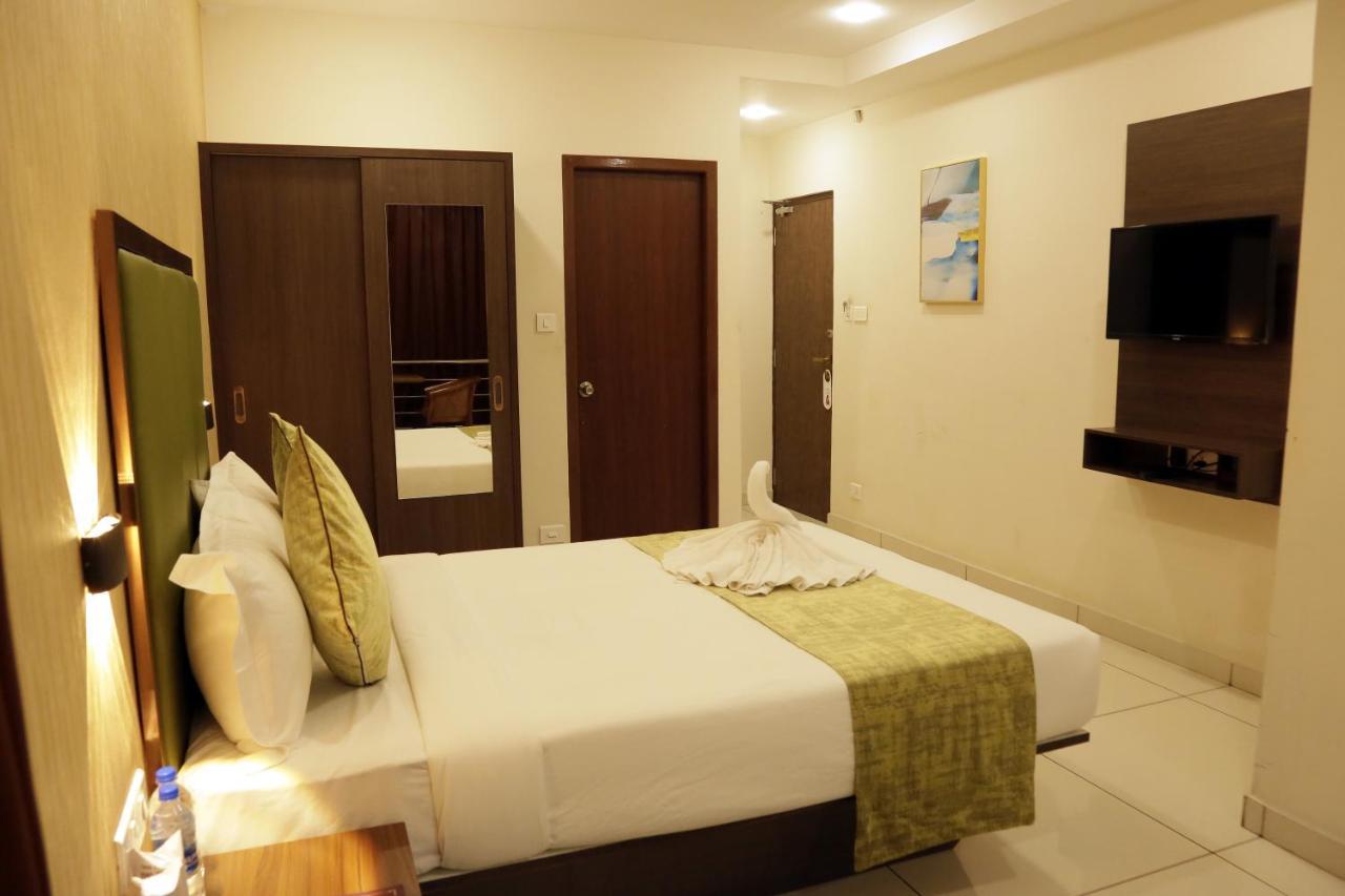 Esquina Residency Hotel Kochi Kültér fotó